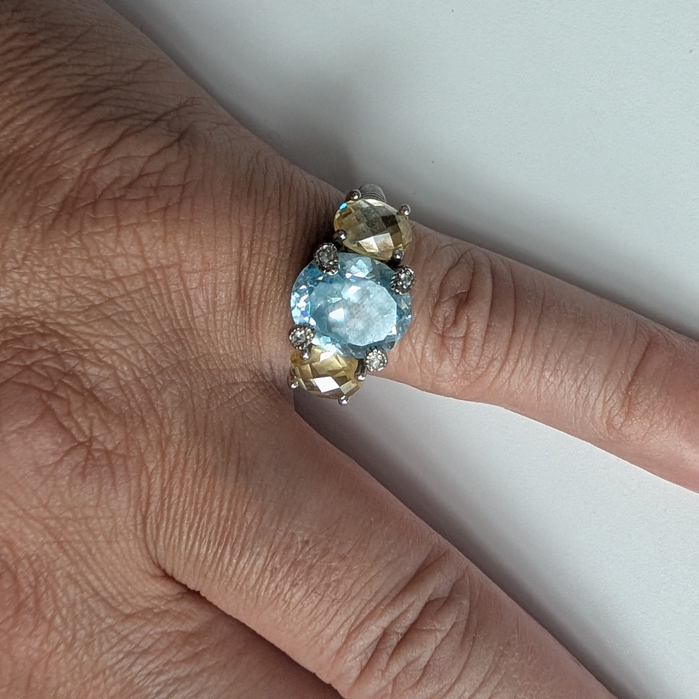 Judith Ripka 925 ring - Picture 2 of 6